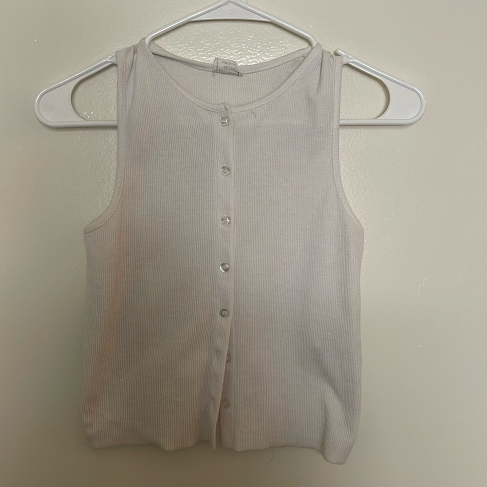 White button tshirt